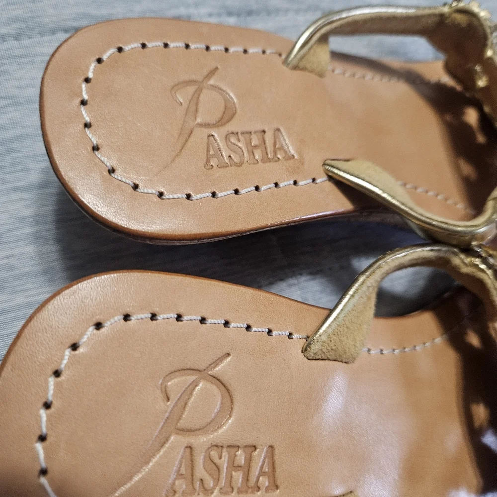 Pasha‎ sandals size 37